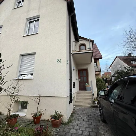 Familien Und Handwerkerwohnung In 6betten * Winnenden
